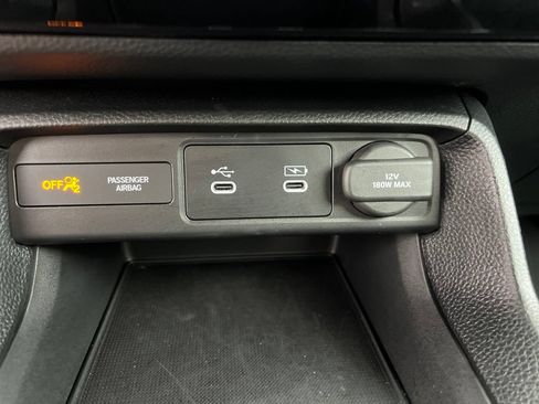 Used 2025 Honda Civic Sport image 31