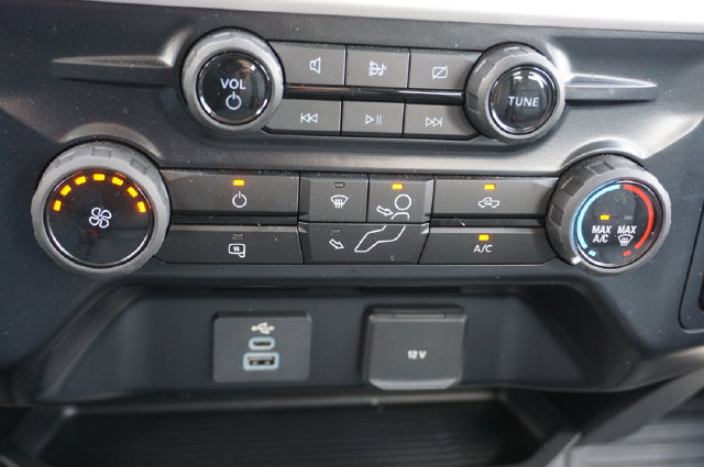 Used 2024 Ford F350 XL RWD image 29