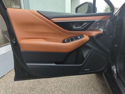 Used 2022 Subaru Legacy Touring XT image 15