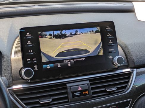 Used 2020 Honda Accord Sport image 18