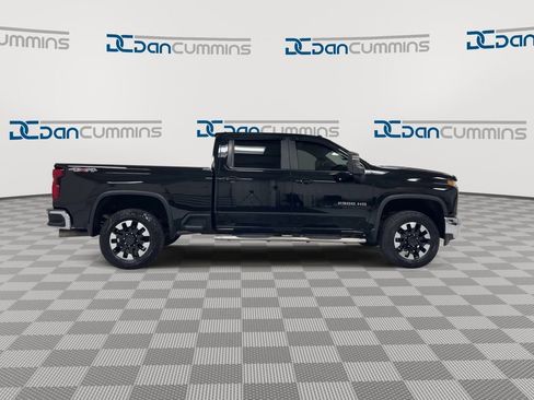 Used 2020 Chevrolet Silverado 2500 LT w/ All Star Edition image 9