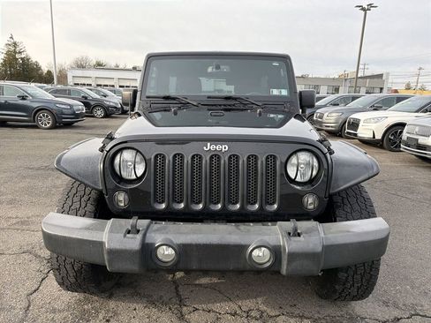 Used 2015 Jeep Wrangler Unlimited Rubicon w/ Dual Top Group image 8