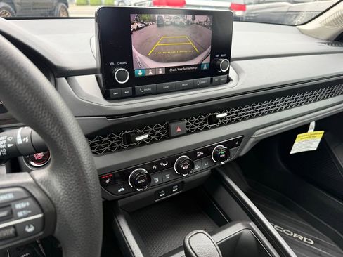 Used 2025 Honda Accord SE image 23