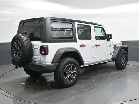 Used 2018 Jeep Wrangler Unlimited Sport S AWD/4WD image 4