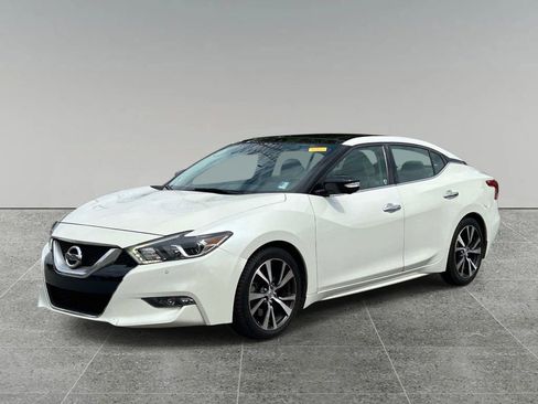 Used 2017 Nissan Maxima Platinum FWD image 1