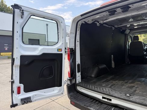 Used 2019 Ford Transit 250 148 Low Roof RWD image 30