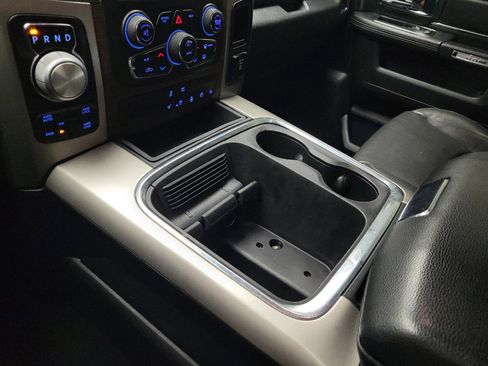 Used 2016 RAM 1500 Laramie w/ Convenience Group AWD/4WD image 26