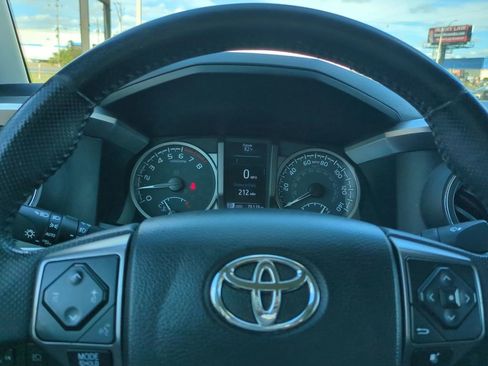 Used 2021 Toyota Tacoma SR5 image 30