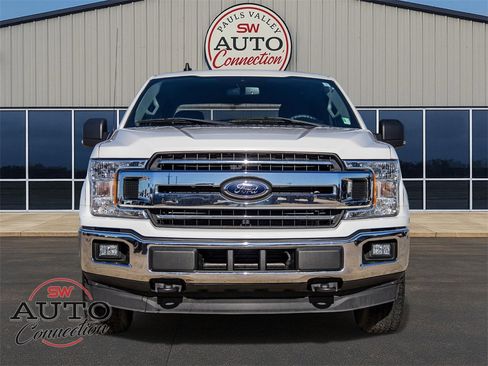 Used 2020 Ford F150 XLT image 2