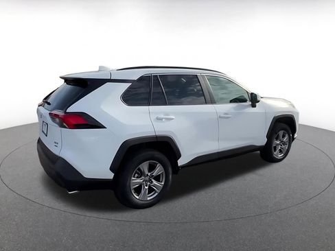 Used 2025 Toyota RAV4 XLE image 14