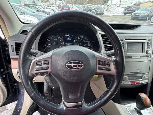 Used 2014 Subaru Outback 2.5i Limited w/ Moonroof Package image 10