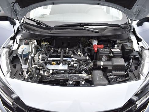 Certified 2025 Nissan Versa SR w/ Trunk Package image 16