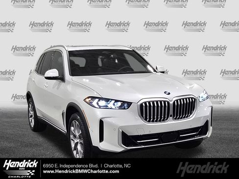 New 2026 BMW X5 sDrive40i w/ Premium Package image 1