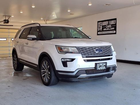 Used 2019 Ford Explorer Platinum AWD/4WD image 17