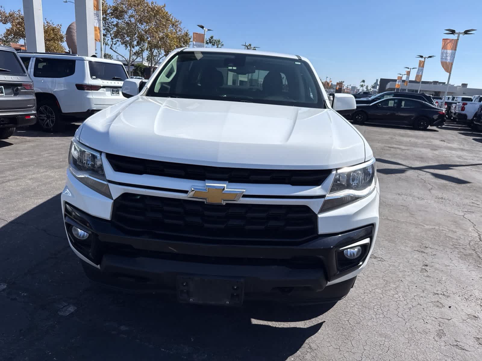 Used 2022 Chevrolet Colorado LT w/ Safety Package AWD/4WD image 4