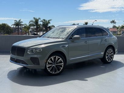 Certified 2025 Bentley Bentayga Extended Wheelbase