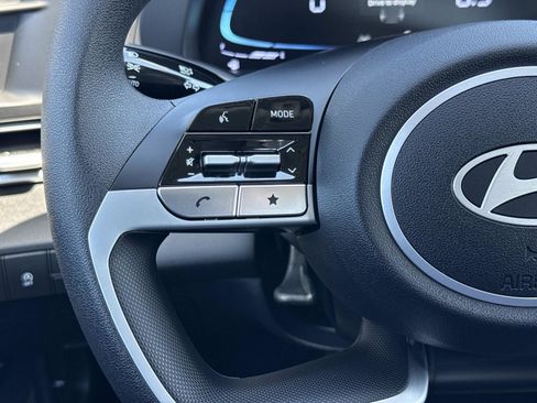 New 2026 Hyundai Elantra SE image 6