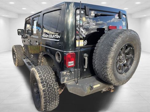 Used 2012 Jeep Wrangler Unlimited Sahara w/ Dual Top Group image 6