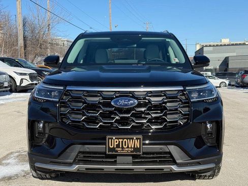 New 2026 Ford Explorer Platinum image 10