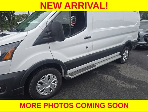 Used 2024 Ford Transit 250 Low Roof w/ Exterior Upgrade Package RWD image 14