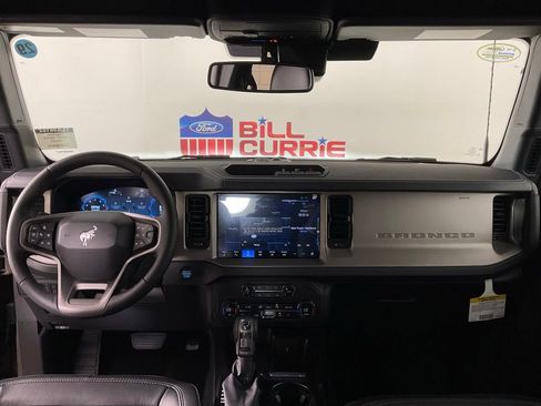 New 2026 Ford Bronco Outer Banks AWD/4WD image 18