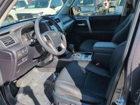 Used 2022 Toyota 4Runner TRD Sport image 13