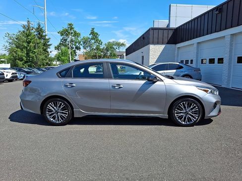 Used 2023 Kia Forte GT-Line w/ GT-Line Premium Package FWD image 7
