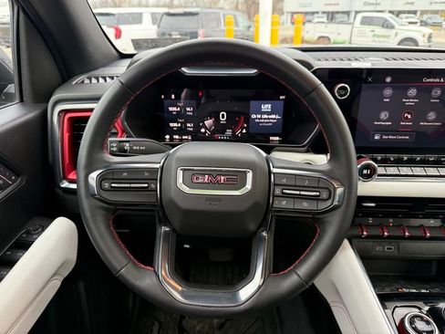 Used 2023 GMC Canyon AT4X image 33