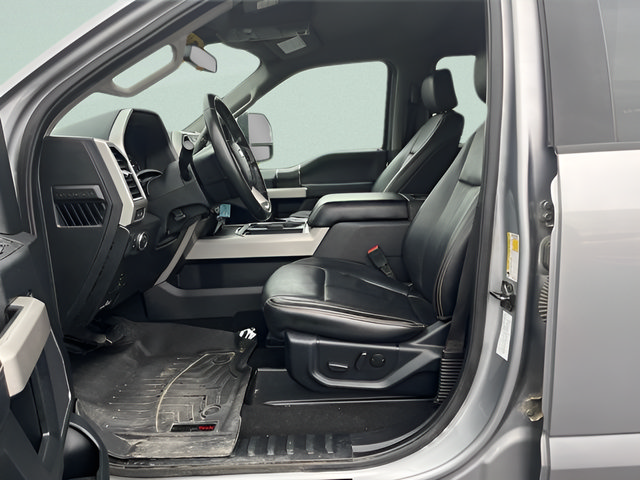 Used 2020 Ford F350 Lariat AWD/4WD image 8