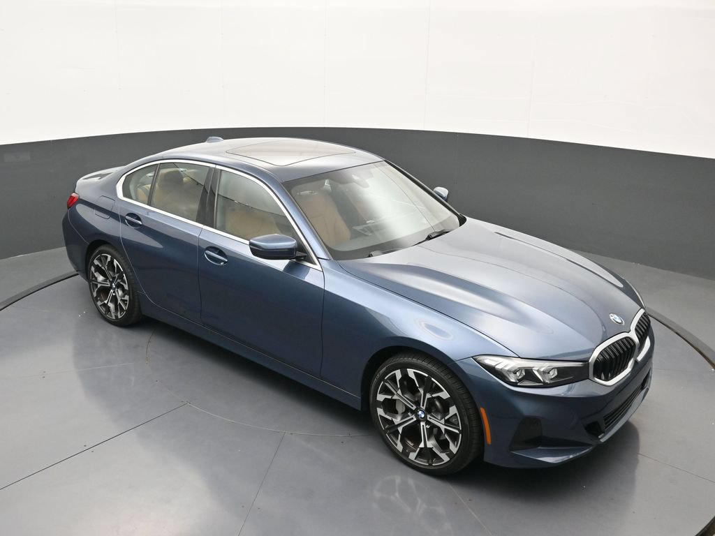 Used 2026 BMW 330i xDrive Sedan AWD/4WD image 29