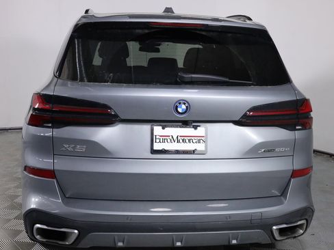 Used 2024 BMW X5 xDrive50e w/ Executive Package image 5
