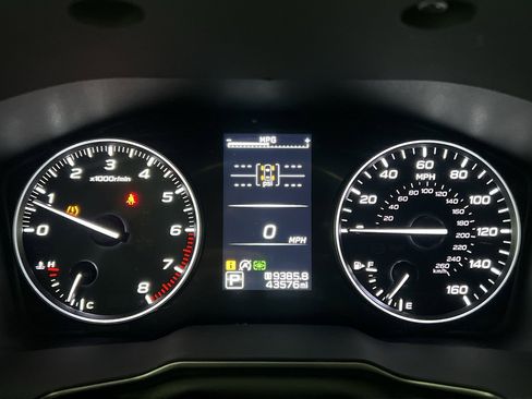 Used 2023 Subaru Outback Touring XT w/ Popular Package #2 image 9