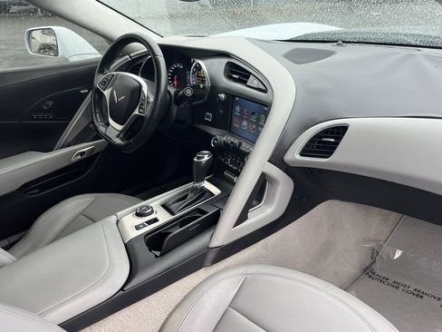 Used 2019 Chevrolet Corvette Grand Sport image 11