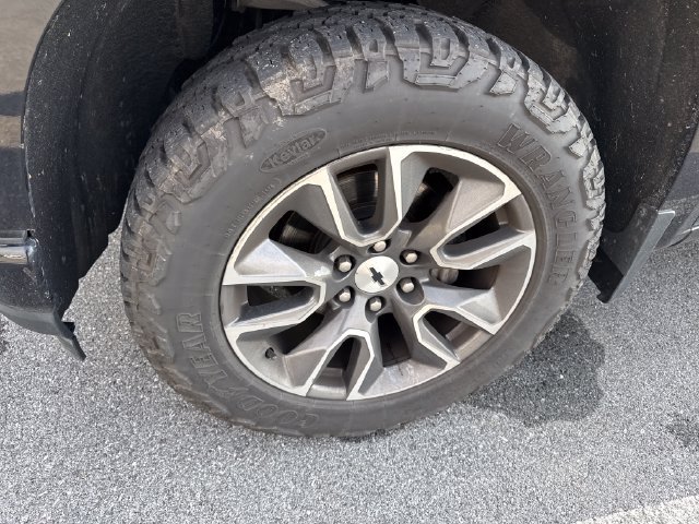 Used 2021 Chevrolet Silverado 1500 RST AWD/4WD image 12