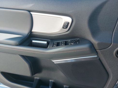 New 2025 Ford Expedition Max Active image 29