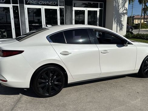 Certified 2022 MAZDA MAZDA3 s image 5