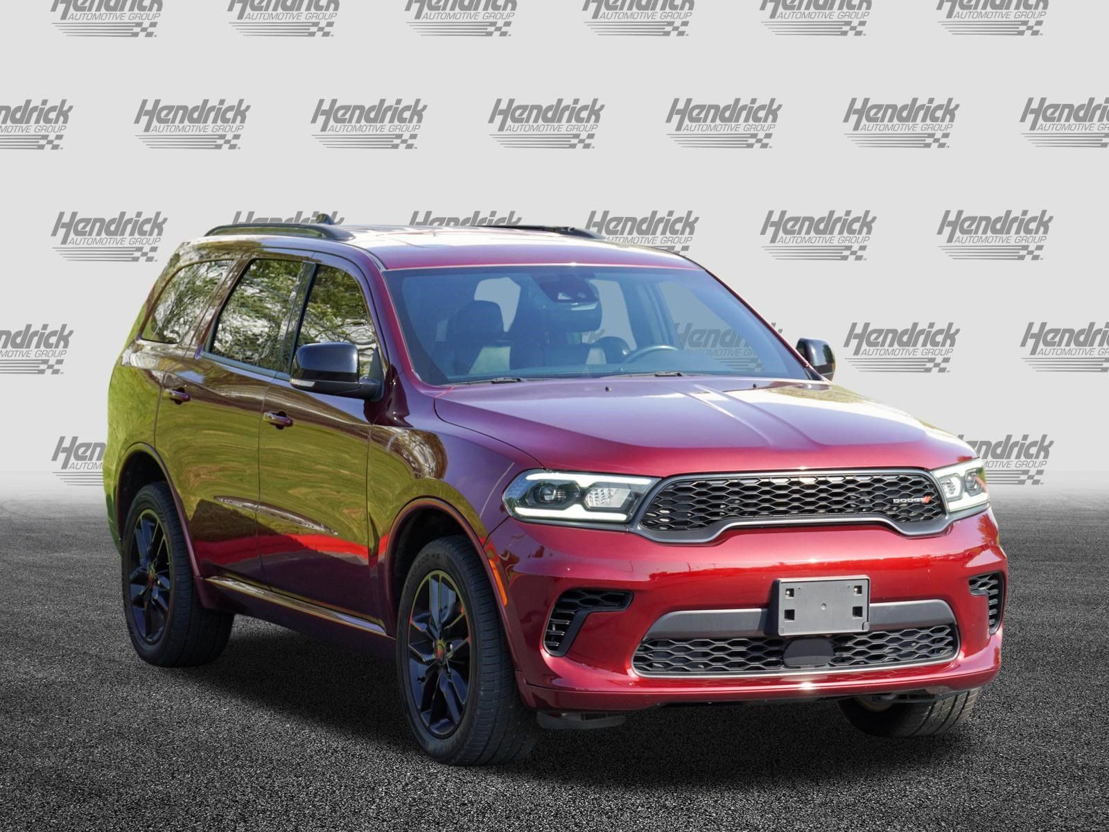 Used 2024 Dodge Durango GT AWD/4WD image 2