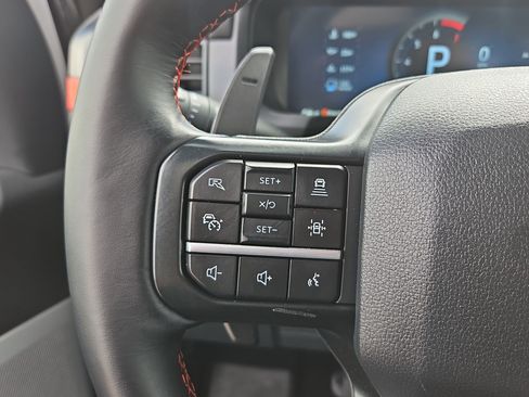 Used 2025 Ford F150 Raptor AWD/4WD image 18