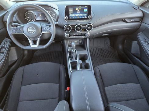 Used 2025 Nissan Sentra SV image 14