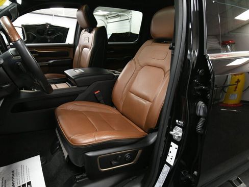 Used 2022 RAM 1500 Limited image 9