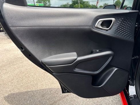 Used 2020 Kia Soul GT-Line FWD image 14