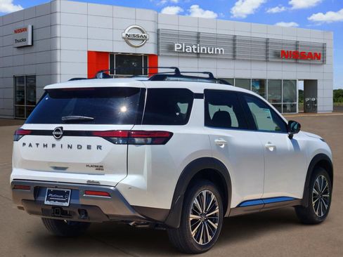 New 2026 Nissan Pathfinder Platinum AWD/4WD image 4