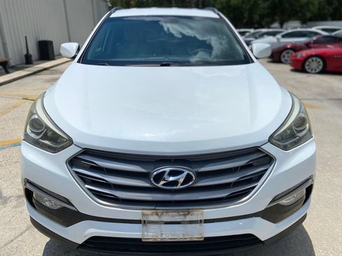 Used 2017 Hyundai Santa Fe Sport FWD image 8
