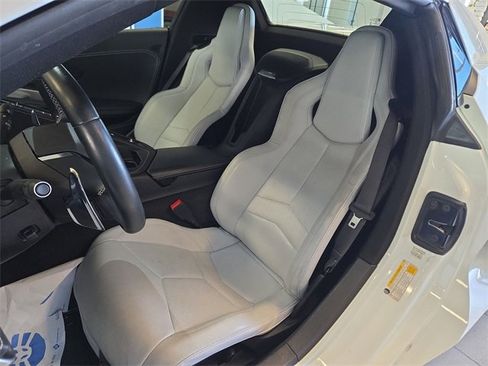 Used 2023 Chevrolet Corvette Stingray Convertible w/ Z51 Performance Package image 11