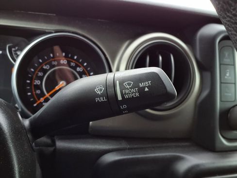 Used 2021 Jeep Wrangler Unlimited Sport AWD/4WD image 22