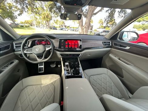 New 2026 Volkswagen Atlas SEL Premium R-Line AWD/4WD image 10