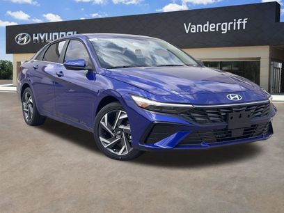 New 2025 Hyundai Elantra SEL