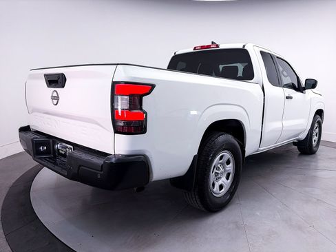 Used 2022 Nissan Frontier S w/ Technology Package RWD image 13