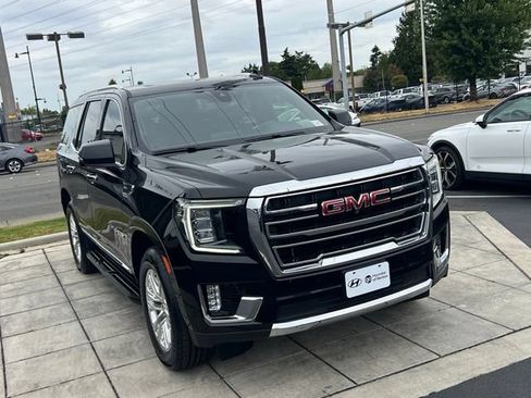 Used 2021 GMC Yukon SLT w/ SLT Luxury Plus Package AWD/4WD image 8