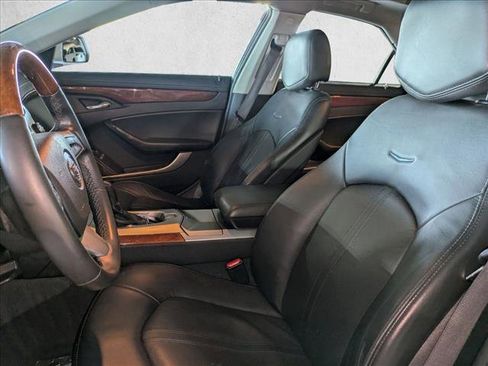 Used 2010 Cadillac CTS Luxury image 17